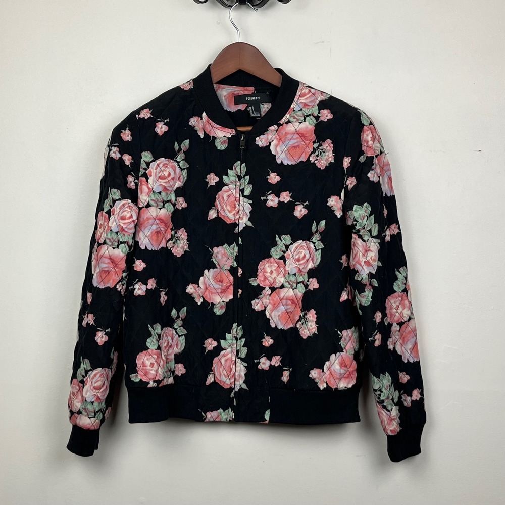 Forever 21 Womens Black Floral Quilted Bomber Jacket Rose Print Small